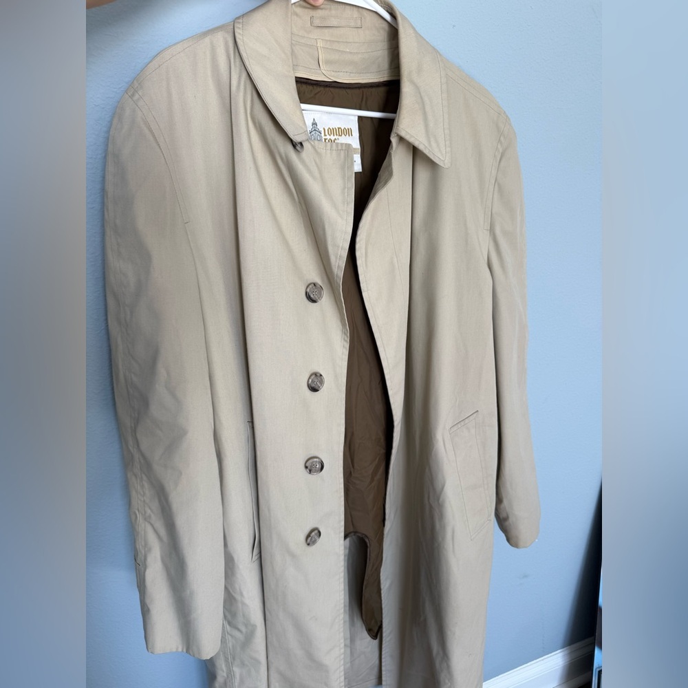 London Fog Beige Trench Coat Men’s 42 long